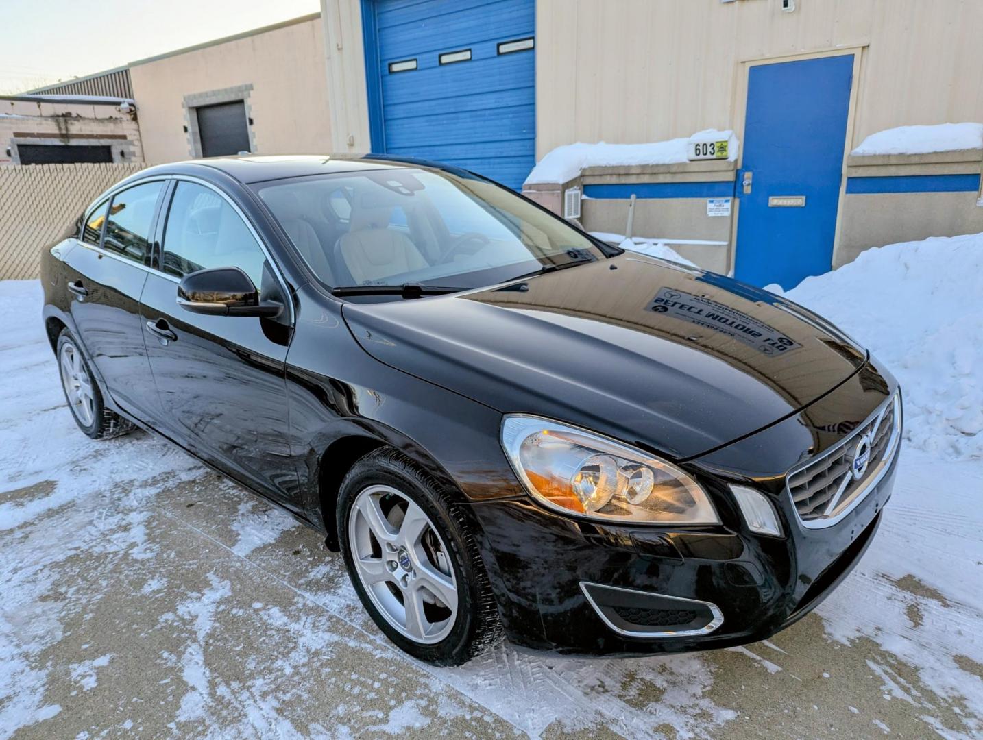 2013 Black /Beige Leather Volvo S60 T5 (YV1612FS7D2) with an 2.5L L5 DOHC 20V TURBO engine, 6-Speed Automatic transmission, located at 603 Amelia Street, Plymouth, MI, 48170, (734) 459-5520, 42.378841, -83.464546 - Vehicles shown by appointment - Please call ahead - 734-459-5520, text 734-658-4573 or contact us via our web site at: http://www.selectmotors.com for complete Inventory, Photos, Videos and FREE Carfax Reports. 2013 Volvo S60 T5 Premier, Ember Black Metallic/Beige leather with black carpets and - Photo#10