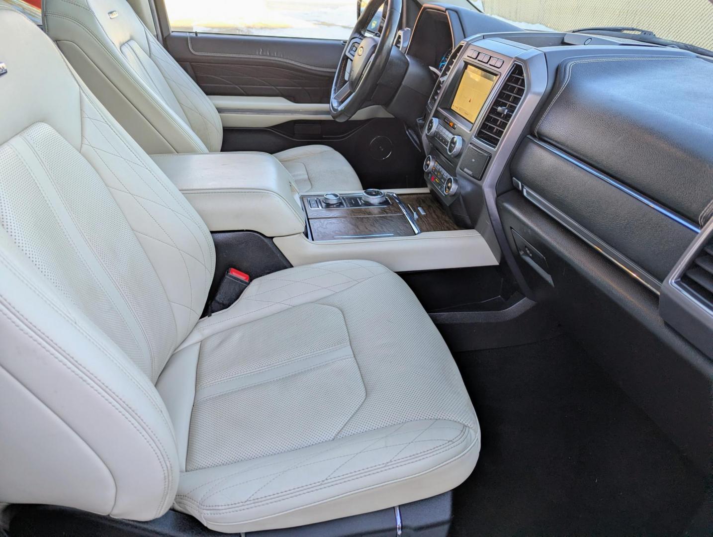 2018 Black /Beige and Black Ford Expedition MAX Platinum 4WD (1FMJK1MT8JE) with an 3.5L V6 DOHC 24V FFV engine, 6A transmission, located at 603 Amelia Street, Plymouth, MI, 48170, (734) 459-5520, 42.378841, -83.464546 - We will be closed February 18-23, but will answer messages during this time. Re-opening Tuesday, February 24. Vehicles shown by appointment - Please call ahead - 734-459-5520, text 734-658-4573 or contact us via our web site at: http://www.selectmotors.com for complete Inventory, Photos, Videos - Photo#8