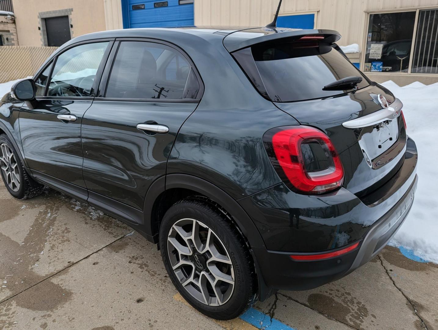2020 Vibrante Green Metallic /Brown Leather Fiat 500x Trekking (ZFBNFYB16LP) with an 1.3L L4 Turbo engine, 9A transmission, located at 603 Amelia Street, Plymouth, MI, 48170, (734) 459-5520, 42.378841, -83.464546 - Vehicles shown by appointment - Please call ahead - 734-459-5520, text 734-658-4573 or contact us via our web site at: http://www.selectmotors.com for complete Inventory, Photos, Videos and FREE Carfax Reports. 2020 Fiat 500X Trekking, Vibrante Green metallic, Brown leather bucket seats, 25K mile - Photo#3