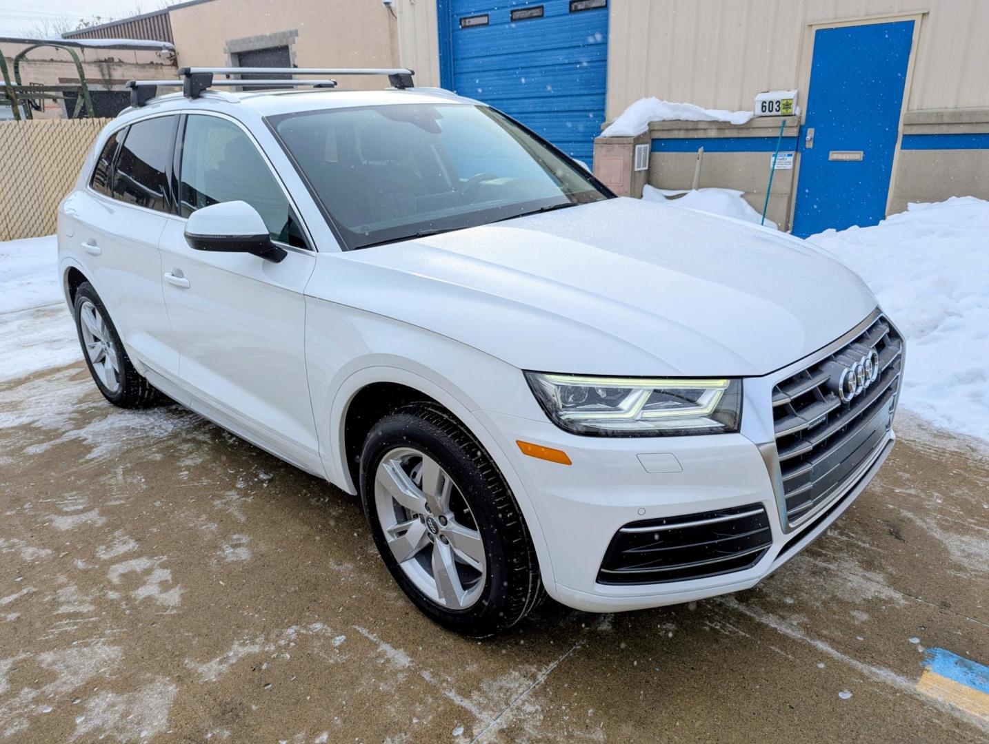 2019 White /Black Leather Audi Q5 2.0T Premium Plus quattro (WA1BNAFY4K2) with an 2.0L L4 DOHC 16V engine, 8A transmission, located at 603 Amelia Street, Plymouth, MI, 48170, (734) 459-5520, 42.378841, -83.464546 - We will be closed February 18-23, but will answer messages during this time. Re-opening Tuesday, February 24. Vehicles shown by appointment - Please call ahead - 734-459-5520, text 734-658-4573 or contact us via our web site at: http://www.selectmotors.com for complete Inventory, Photos, Video - Photo#11