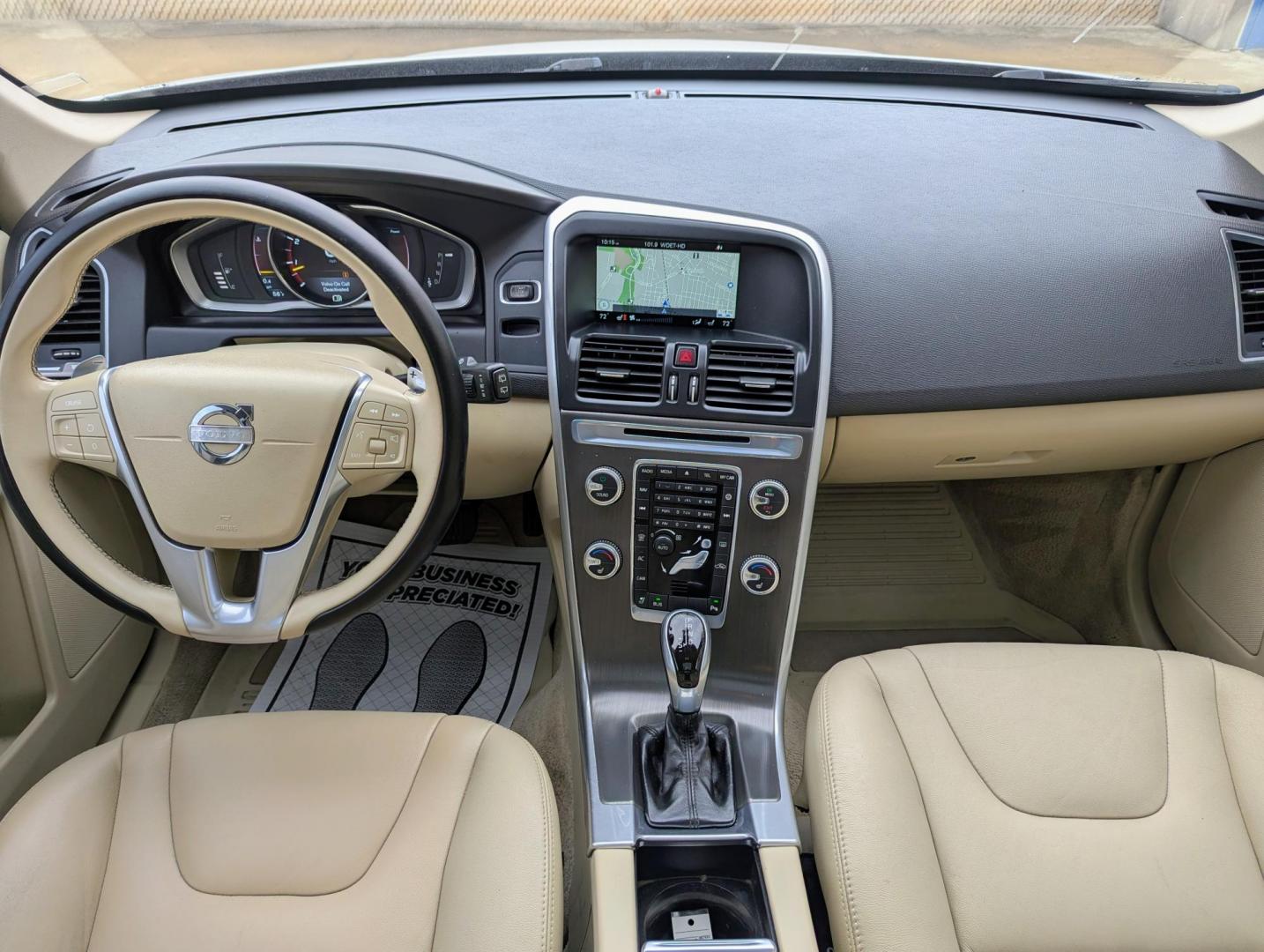 2015 White /Beige Leather Volvo XC60 T6 Premier AWD (YV4902RK4F2) with an 3.0L L6 DOHC 24V TURBO engine, 6-Speed Automatic transmission, located at 603 Amelia Street, Plymouth, MI, 48170, (734) 459-5520, 42.378841, -83.464546 - Vehicles shown by appointment - Please call ahead - 734-459-5520, text 734-658-4573 or contact us via our web site at: http://www.selectmotors.com for complete Inventory, Photos, Videos and FREE Carfax Reports. 2015 Volvo XC60 T6 AWD, Crystal White Pearl with Light Beige leather interior, 101K mi - Photo#14