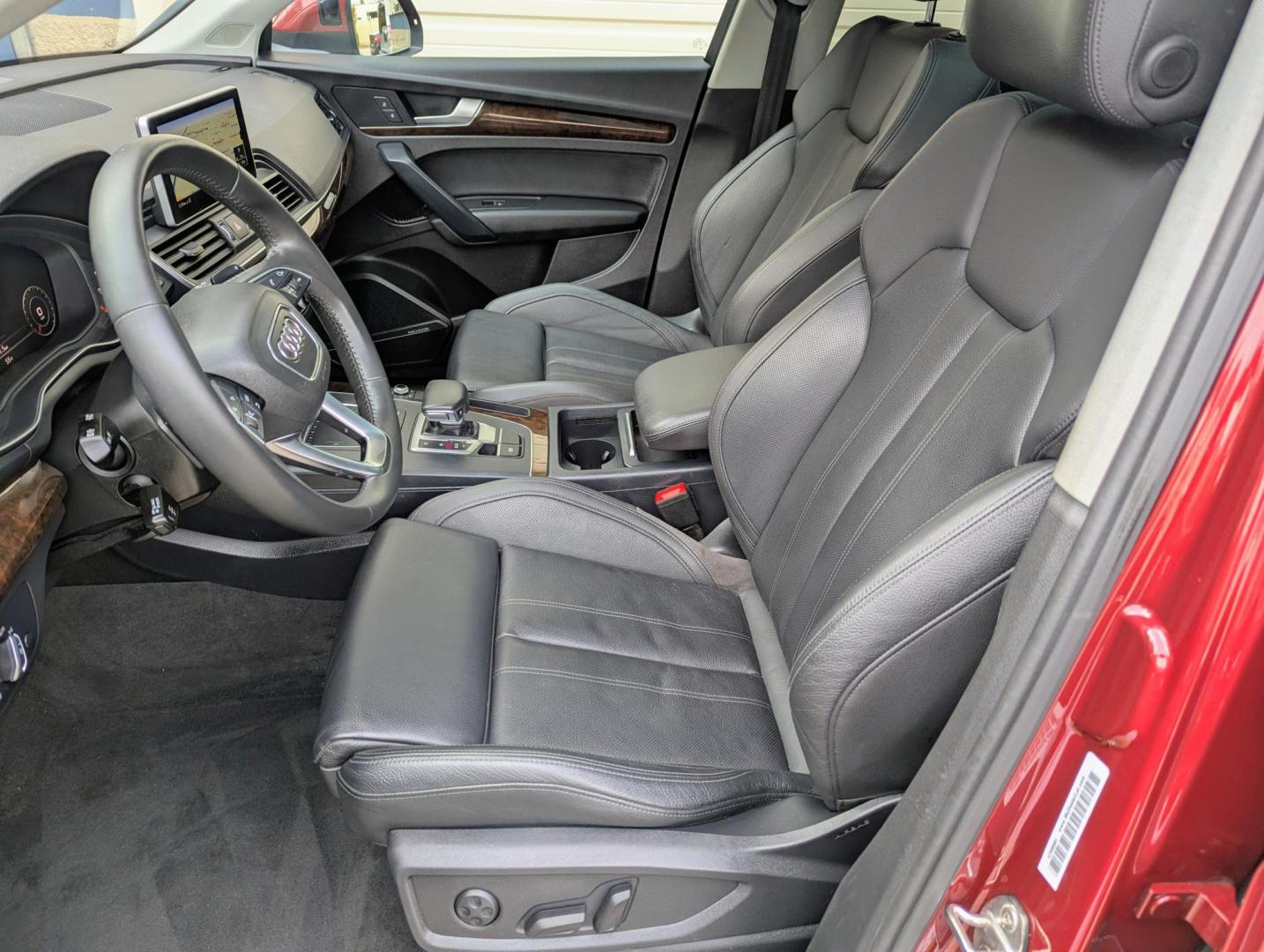 2018 Matador Red Metallic /Black Leather Audi Q5 2.0T Premium Plus quattro (WA1BNAFY9J2) with an 2.0L L4 DOHC 16V engine, 8A transmission, located at 603 Amelia Street, Plymouth, MI, 48170, (734) 459-5520, 42.378841, -83.464546 - Vehicles shown by appointment - Please call ahead - 734-459-5520, text 734-658-4573 or contact us via our web site at: http://www.selectmotors.com for complete Inventory, Photos, Videos and FREE Carfax Reports. 2018 Audi Q5 2.0T quattro Premium Plus, Matador Red Metallic, Black leather interior - Photo#4