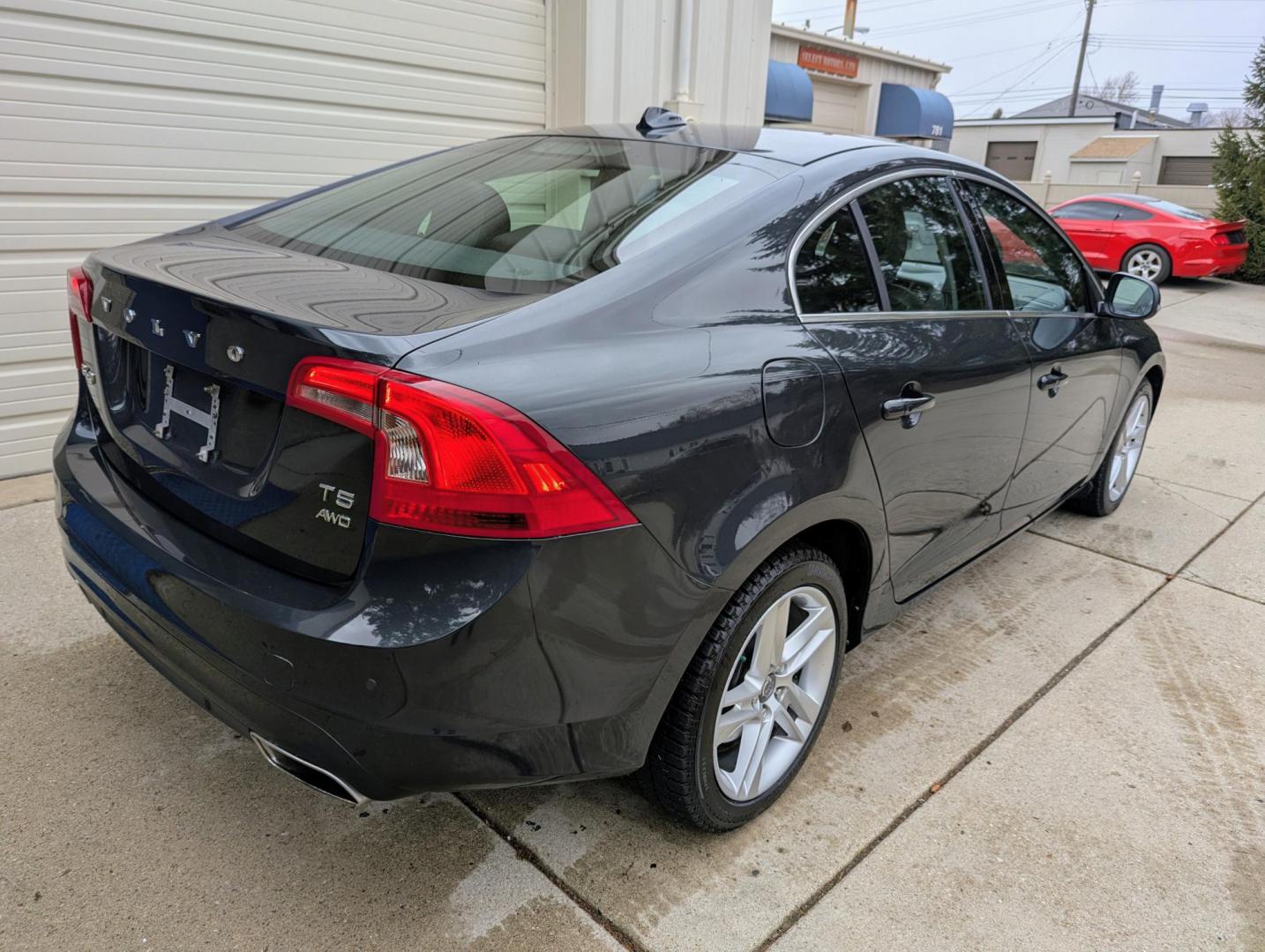 2015 Saville Grey Metallic /Black Leather Volvo S60 2.5 Platinum 4WD (YV1612TM3F1) with an 2.5L L5 DOHC 20V engine, 6-Speed Automatic transmission, located at 603 Amelia Street, Plymouth, MI, 48170, (734) 459-5520, 42.378841, -83.464546 - Vehicles shown by appointment - Please call ahead - 734-459-5520, text 734-658-4573 or contact us via our web site at: http://www.selectmotors.com for complete Inventory, Photos, Videos and FREE Carfax Reports. Rare Find: 2015.5 Volvo S60 T5 AWD Platinum Edition Pristine Condition | One Owner | L- Photo#13