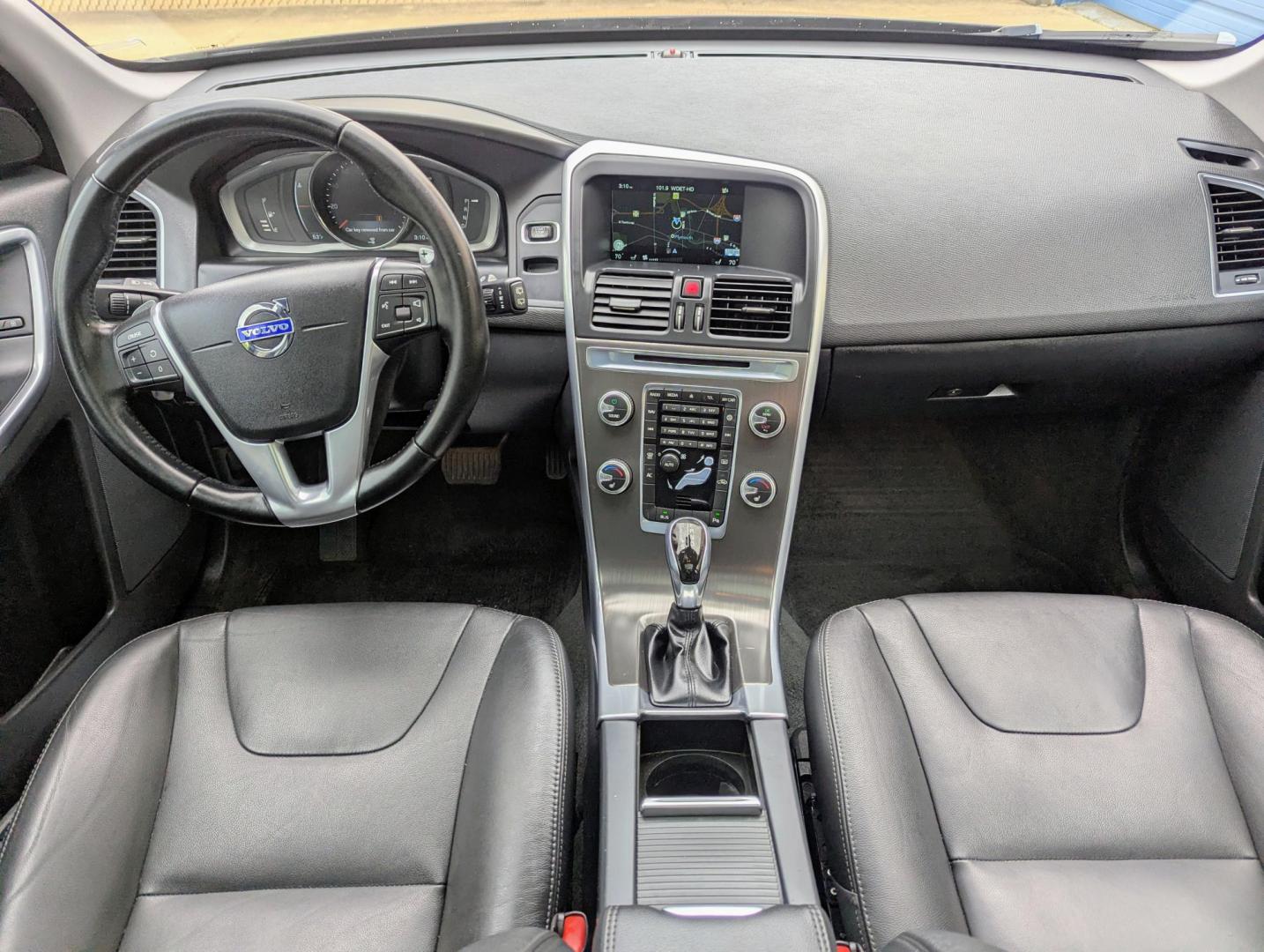 2015 Black /Black Leather Volvo XC60 T6 Premier AWD (YV4902RK6F2) with an 3.0L L6 DOHC 24V TURBO engine, 6-Speed Automatic transmission, located at 603 Amelia Street, Plymouth, MI, 48170, (734) 459-5520, 42.378841, -83.464546 - Vehicles shown by appointment - Please call ahead - 734-459-5520, text 734-658-4573 or contact us via our web site at: http://www.selectmotors.com for complete Inventory, Photos, Videos and FREE Carfax Reports. 2015.5 Volvo XC60 T6 AWD – Luxury, Power & Safety Price: $11,995 (Warranty Included - Photo#10