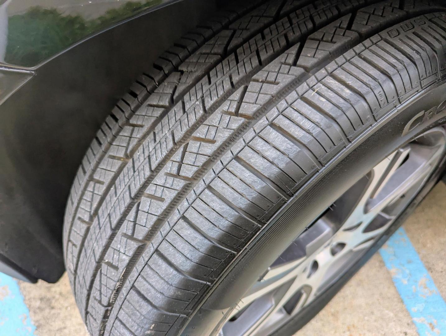 2013 Black /Black Leather Volvo XC60 T6 AWD (YV4902DZXD2) with an 3.0L L6 DOHC 24V TURBO engine, 6-Speed Automatic transmission, located at 603 Amelia Street, Plymouth, MI, 48170, (734) 459-5520, 42.378841, -83.464546 - Vehicles shown by appointment - Please call ahead - 734-459-5520, text 734-658-4573 or contact us via our web site at: http://www.selectmotors.com for complete Inventory, Photos, Videos and FREE Carfax Reports. 2013 Volvo XC60 T6 AWD Premier Plus Price: $9,995 (Price includes warranty and docume- Photo#13