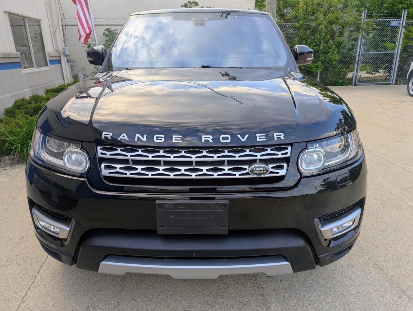 2017 Black /Black Land Rover Range Rover Sport HSE (SALWR2FV1HA) with an 3.0L V6 24V DOHC SUPERCHARGED engine, 8A transmission, located at 603 Amelia Street, Plymouth, MI, 48170, (734) 459-5520, 42.378841, -83.464546 - Vehicles shown by appointment - Please call ahead - 734-459-5520, text 734-658-4573 or contact us via our web site at: http://www.selectmotors.com for complete Inventory, Photos, Videos and FREE Carfax Reports. 2017 Range Rover Sport HSE – Outstanding Condition! Price: $21,995 Mileage: 56,0- Photo#1