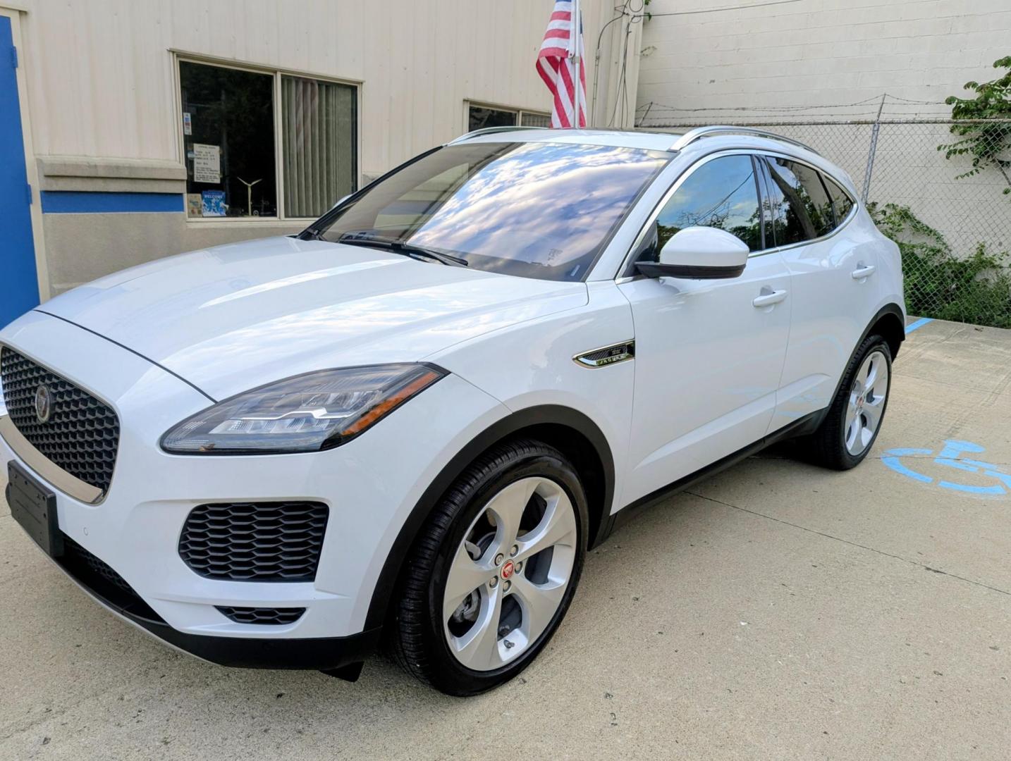 2018 Jaguar E-PACE P250 SE AWD's photo