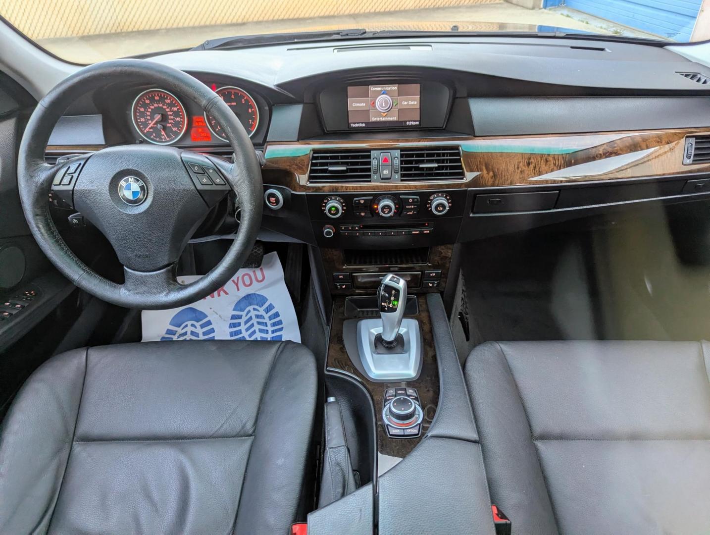2010 Black /Black Dakota Leather BMW 5-Series 528xi (WBANV1C5XAC) with an 3.0L L6 DOHC 24V engine, Automatic transmission, located at 603 Amelia Street, Plymouth, MI, 48170, (734) 459-5520, 42.378841, -83.464546 - Vehicles shown by appointment - Please call ahead - 734-459-5520, text 734-658-4573 or contact us via our web site at: http://www.selectmotors.com for complete Inventory, Photos, Videos and FREE Carfax Reports. 2010 BMW 528xi – All-Wheel Drive Price: $8,995 (Documentary Fee & Warranty Included- Photo#7