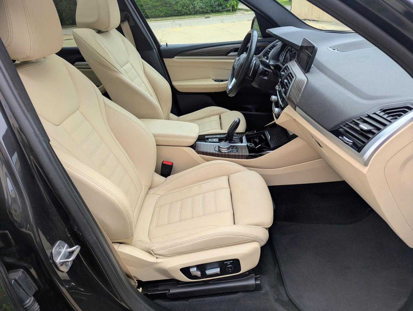 2019 Graphite Grey Metallic /Beige Leather BMW X3 xDrive30i (5UXTR9C51KL) with an 2.0L L4 DOHC 16V engine, 8A transmission, located at 603 Amelia Street, Plymouth, MI, 48170, (734) 459-5520, 42.378841, -83.464546 - Vehicles shown by appointment - Please call ahead - 734-459-5520, text 734-658-4573 or contact us via our web site at: http://www.selectmotors.com for complete Inventory, Photos, Videos and FREE Carfax Reports. 2019 BMW X3 xDrive30i Price: $18,995 | Warranty Included Take a look at this ex- Photo#7