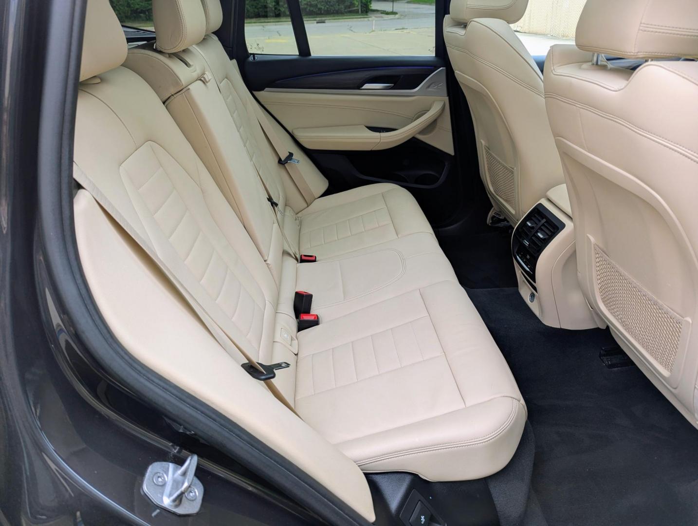 2019 Graphite Grey Metallic /Beige Leather BMW X3 xDrive30i (5UXTR9C51KL) with an 2.0L L4 DOHC 16V engine, 8A transmission, located at 603 Amelia Street, Plymouth, MI, 48170, (734) 459-5520, 42.378841, -83.464546 - Vehicles shown by appointment - Please call ahead - 734-459-5520, text 734-658-4573 or contact us via our web site at: http://www.selectmotors.com for complete Inventory, Photos, Videos and FREE Carfax Reports. 2019 BMW X3 xDrive30i Price: $18,995 | Warranty Included Take a look at this ex- Photo#8