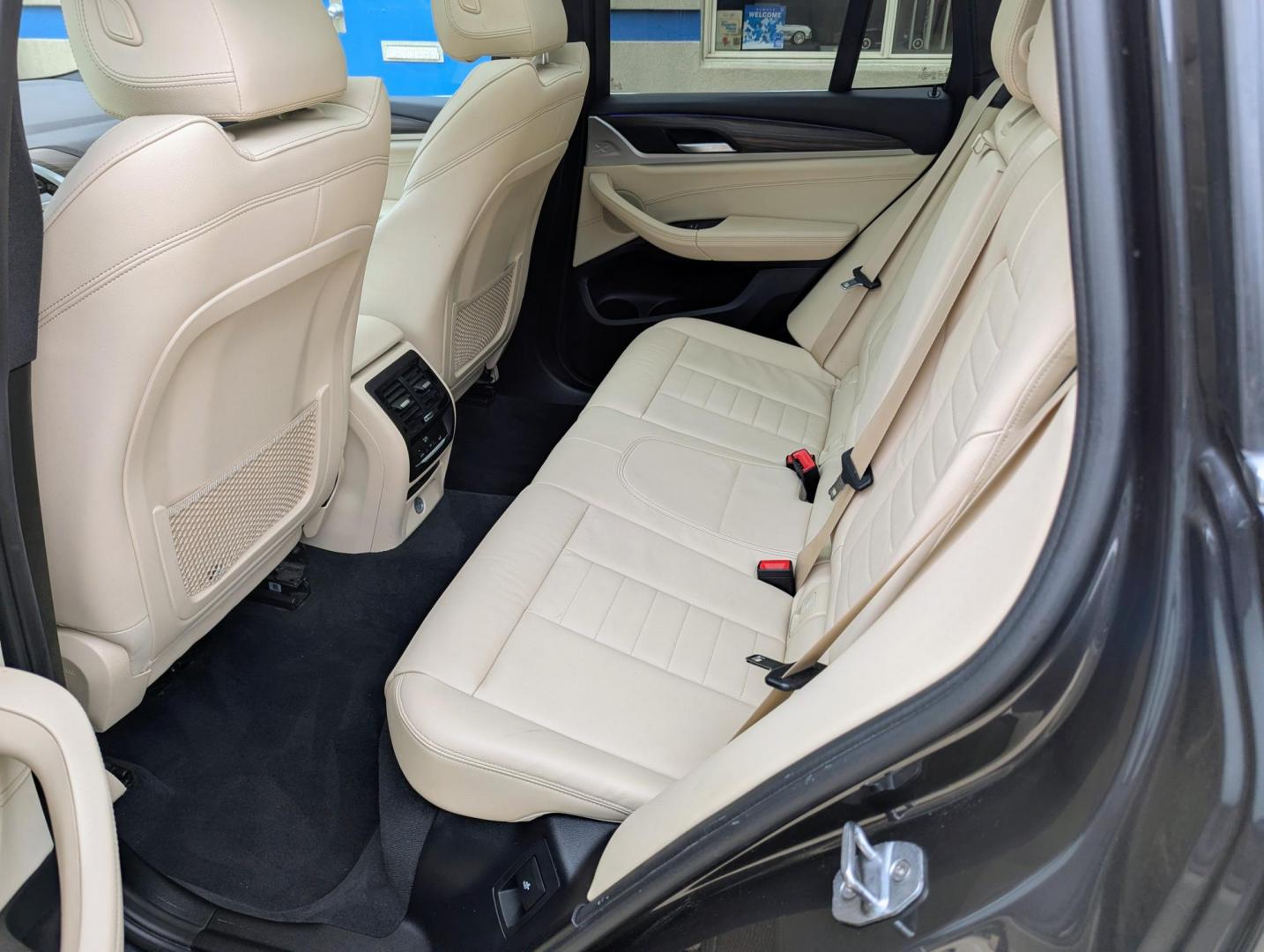 2019 Graphite Grey Metallic /Beige Leather BMW X3 xDrive30i (5UXTR9C51KL) with an 2.0L L4 DOHC 16V engine, 8A transmission, located at 603 Amelia Street, Plymouth, MI, 48170, (734) 459-5520, 42.378841, -83.464546 - Vehicles shown by appointment - Please call ahead - 734-459-5520, text 734-658-4573 or contact us via our web site at: http://www.selectmotors.com for complete Inventory, Photos, Videos and FREE Carfax Reports. 2019 BMW X3 xDrive30i Price: $18,995 | Warranty Included Take a look at this ex- Photo#10