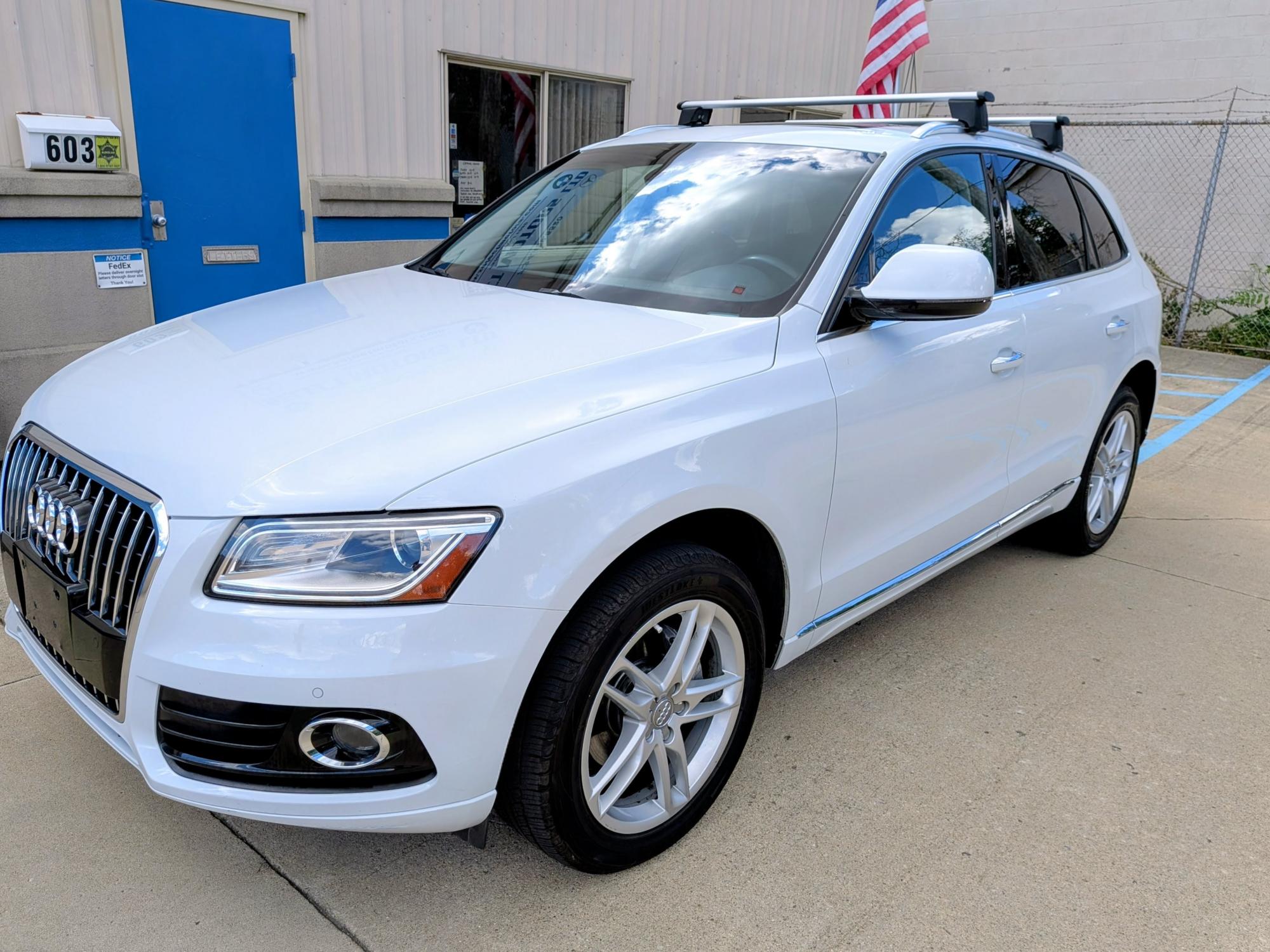 photo of 2017 Audi Q5 2.0T Premium quattro