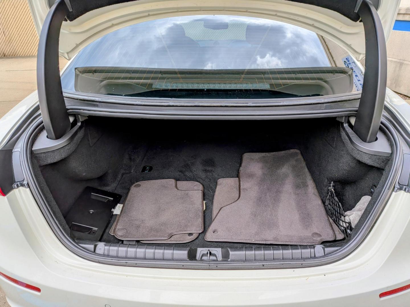 2015 White /Blue & Brown leather Maserati Ghibli Base (ZAM57RTA8F1) with an 3.0L V6 DOHC 24V engine, 8-Speed Automatic transmission, located at 603 Amelia Street, Plymouth, MI, 48170, (734) 459-5520, 42.378841, -83.464546 - Vehicles shown by appointment - Please call ahead - 734-459-5520, text 734-658-4573 or contact us via our web site at: http://www.selectmotors.com for complete Inventory, Photos, Videos and FREE Carfax Reports. 2015 Maserati Ghibli S Q4 Price: $9,995 (Document Fee Included) Mileage: 82,000 mile - Photo#8