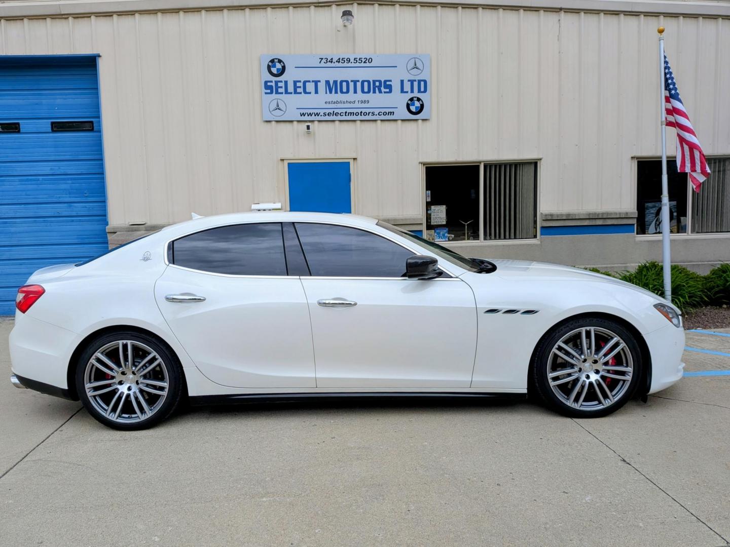 2015 White /Blue & Brown leather Maserati Ghibli Base (ZAM57RTA8F1) with an 3.0L V6 DOHC 24V engine, 8-Speed Automatic transmission, located at 603 Amelia Street, Plymouth, MI, 48170, (734) 459-5520, 42.378841, -83.464546 - Vehicles shown by appointment - Please call ahead - 734-459-5520, text 734-658-4573 or contact us via our web site at: http://www.selectmotors.com for complete Inventory, Photos, Videos and FREE Carfax Reports. 2015 Maserati Ghibli S Q4 Price: $9,995 (Document Fee Included) Mileage: 82,000 mile - Photo#14