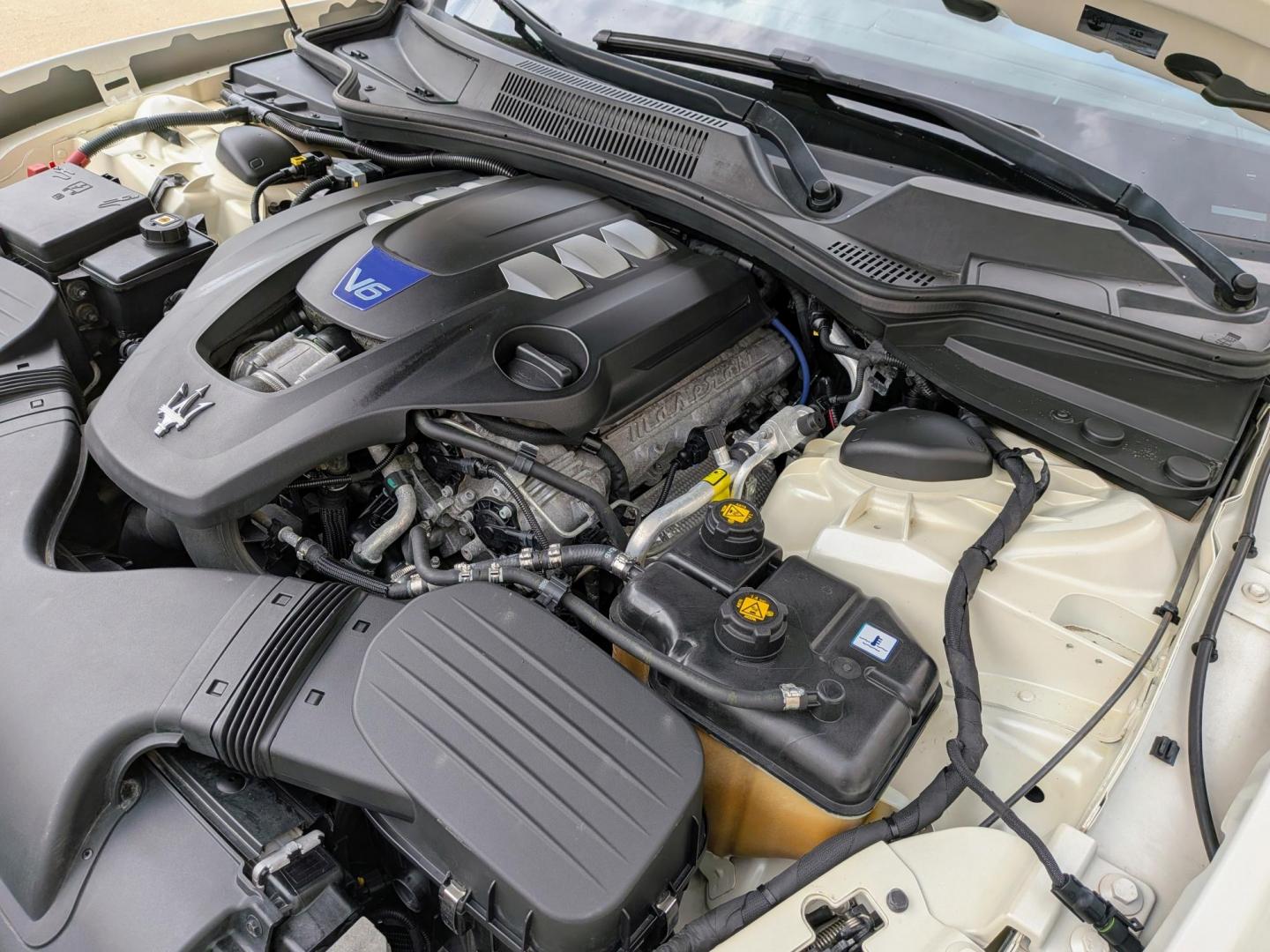 2015 White /Blue & Brown leather Maserati Ghibli Base (ZAM57RTA8F1) with an 3.0L V6 DOHC 24V engine, 8-Speed Automatic transmission, located at 603 Amelia Street, Plymouth, MI, 48170, (734) 459-5520, 42.378841, -83.464546 - Vehicles shown by appointment - Please call ahead - 734-459-5520, text 734-658-4573 or contact us via our web site at: http://www.selectmotors.com for complete Inventory, Photos, Videos and FREE Carfax Reports. 2015 Maserati Ghibli S Q4 Price: $9,995 (Document Fee Included) Mileage: 82,000 mile - Photo#18