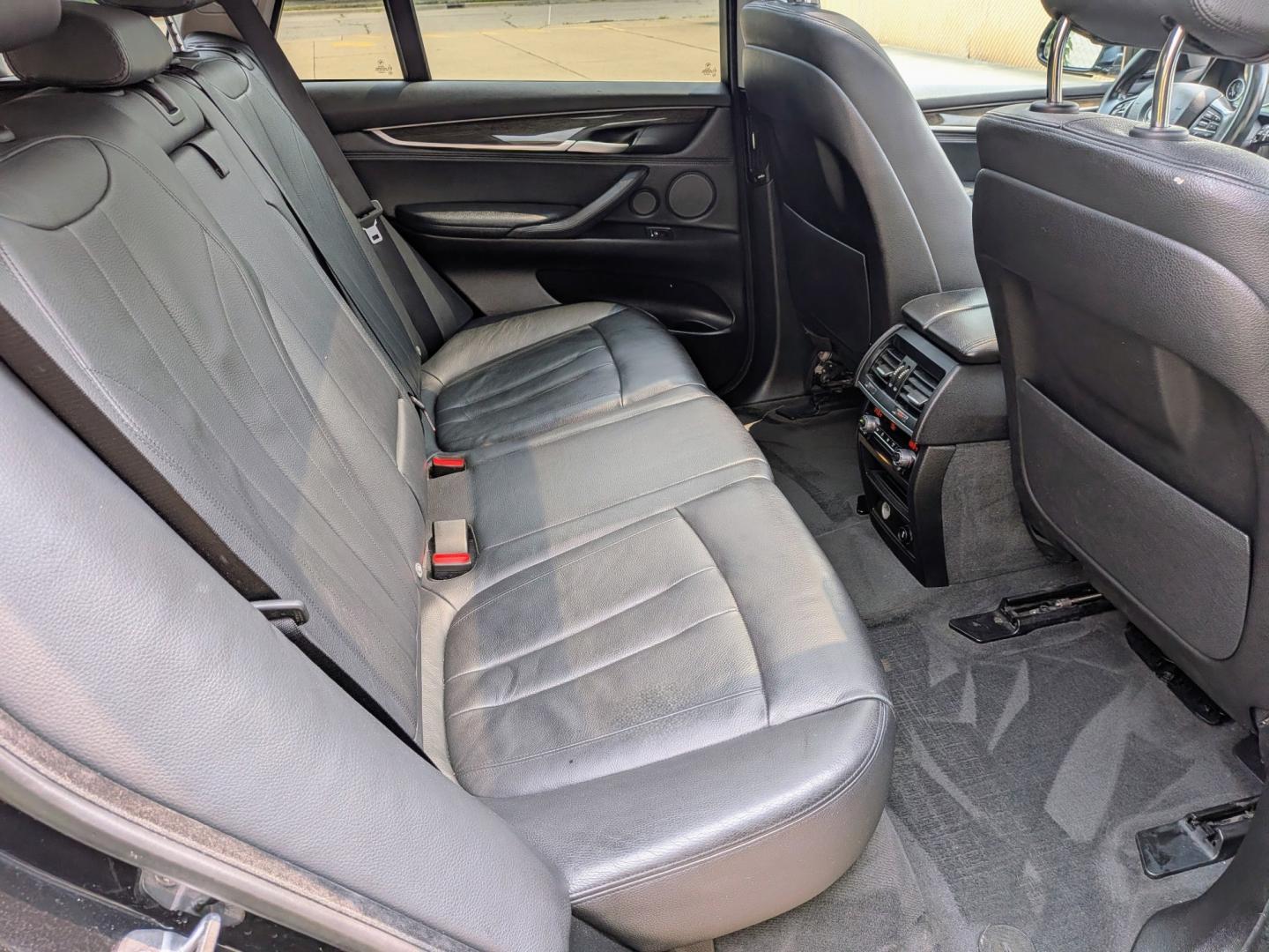 2015 Black /Black leather BMW X5 xDrive35i (5UXKR0C54F0) with an 3.0L L6 DOHC 24V engine, 8-Speed Automatic transmission, located at 603 Amelia Street, Plymouth, MI, 48170, (734) 459-5520, 42.378841, -83.464546 - Vehicles shown by appointment - Please call ahead - 734-459-5520, text 734-658-4573 or contact us via our web site at: http://www.selectmotors.com for complete Inventory, Photos, Videos and FREE Carfax Reports. 2015 BMW X5 xDrive35i Luxury Line — $15,995 Super Clean | Fully Serviced | Warranty- Photo#9