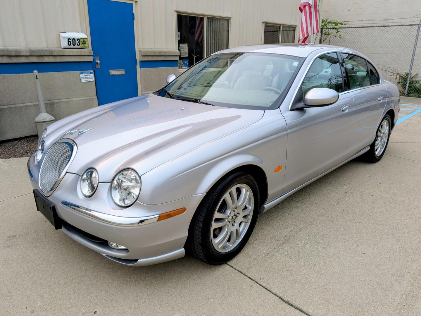 2003 Silver Metallic /Ivory Leather Jaguar S-Type 4.2 (SAJEA01U93H) with an 4.2L V8 DOHC 32V engine, 6A OD transmission, located at 603 Amelia Street, Plymouth, MI, 48170, (734) 459-5520, 42.378841, -83.464546 - Vehicles shown by appointment - Please call ahead - 734-459-5520, text 734-658-4573 or contact us via our web site at: http://www.selectmotors.com for complete Inventory, Photos, Videos and FREE Carfax Reports. 2003 Jaguar S-Type 4.2L V8 — Only 67k Miles! An exceptional blend of British luxur- Photo#0