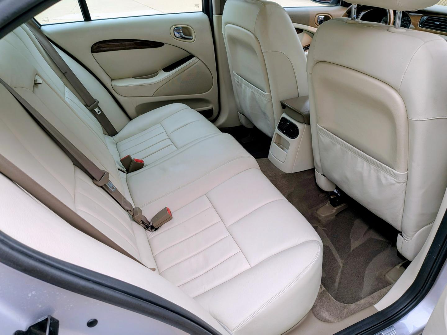 2003 Silver Metallic /Ivory Leather Jaguar S-Type 4.2 (SAJEA01U93H) with an 4.2L V8 DOHC 32V engine, 6A OD transmission, located at 603 Amelia Street, Plymouth, MI, 48170, (734) 459-5520, 42.378841, -83.464546 - Vehicles shown by appointment - Please call ahead - 734-459-5520, text 734-658-4573 or contact us via our web site at: http://www.selectmotors.com for complete Inventory, Photos, Videos and FREE Carfax Reports. 2003 Jaguar S-Type 4.2L V8 — Only 67k Miles! An exceptional blend of British luxur- Photo#7