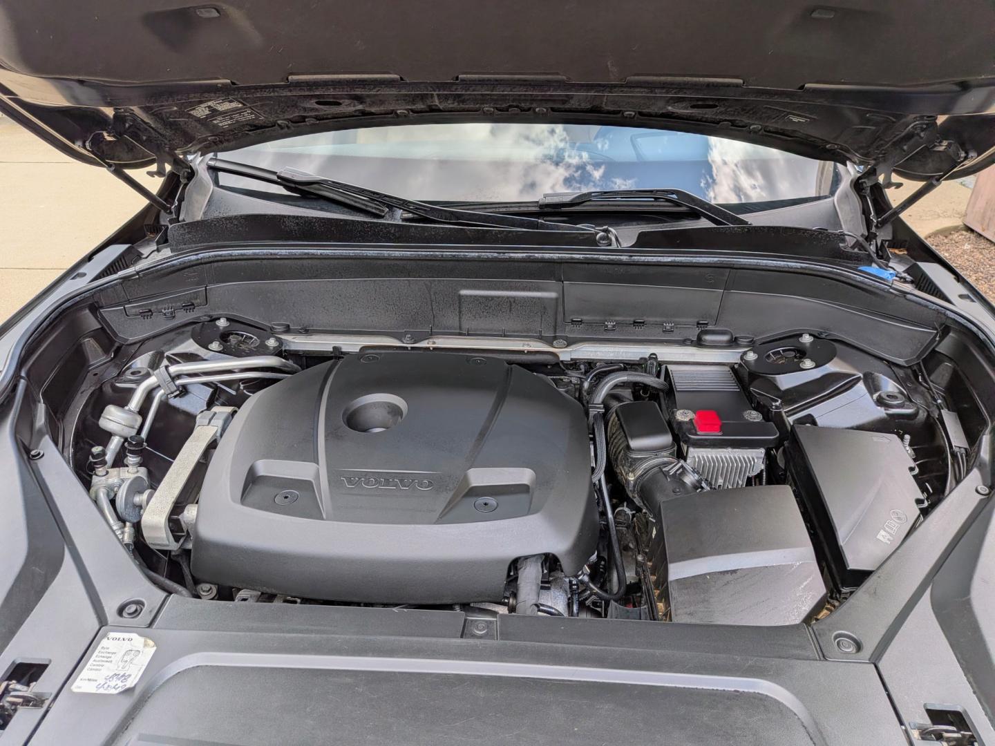 2016 Black /Amber leather Volvo XC90 T6 Momentum (YV4A22PK3G1) with an 2.0L L4 DOHC 16V engine, 8A transmission, located at 603 Amelia Street, Plymouth, MI, 48170, (734) 459-5520, 42.378841, -83.464546 - Vehicles shown by appointment - Please call ahead - 734-459-5520, text 734-658-4573 or contact us via our web site at: http://www.selectmotors.com for complete Inventory, Photos, Videos and FREE Carfax Reports. 2016 Volvo XC90 T6 AWD Momentum Price: $13,995 (Warranty & Document Fee Included!)- Photo#17