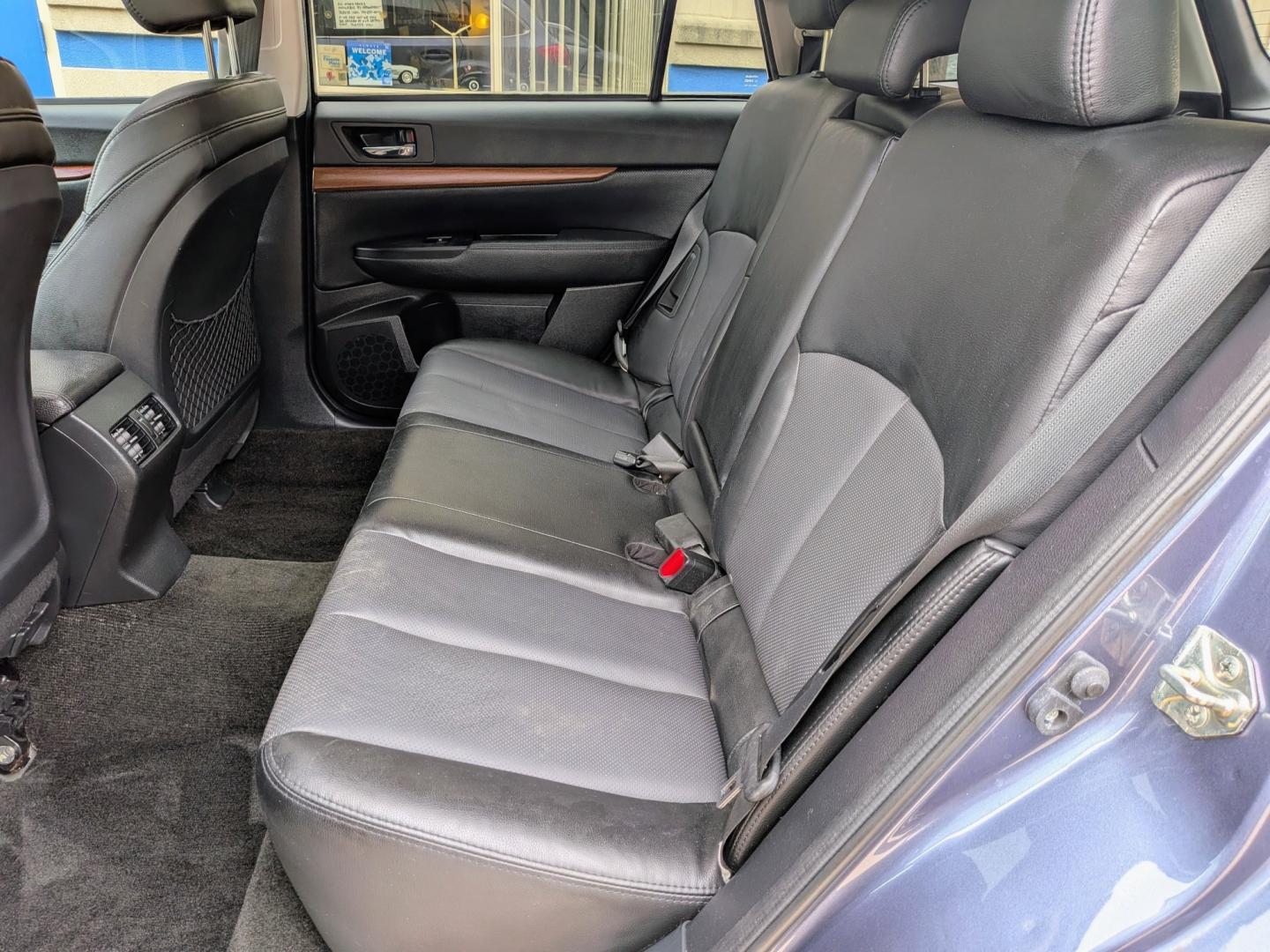 2013 Twilight Blue Metallic /Off-Black Leather Subaru Outback 2.5i Limited (4S4BRCKC1D3) with an 2.5L H4 DOHC 16V engine, Automatic transmission, located at 603 Amelia Street, Plymouth, MI, 48170, (734) 459-5520, 42.378841, -83.464546 - Vehicles shown by appointment - Please call ahead - 734-459-5520, text 734-658-4573 or contact us via our web site at: http://www.selectmotors.com for complete Inventory, Photos, Videos and FREE Carfax Reports. 2013 Subaru Outback 2.5i Limited AWD Price: $10,995 Mileage: 70,000 miles Inclu- Photo#6