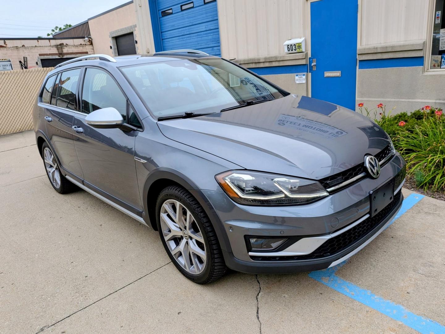 2019 Platinum Grey Metallic /Black Volkswagen Golf Alltrack TSI SE 6A (3VWH17AU4KM) with an 1.8L L4 DOHC 16V engine, 6A transmission, located at 603 Amelia Street, Plymouth, MI, 48170, (734) 459-5520, 42.378841, -83.464546 - Vehicles shown by appointment - Please call ahead - 734-459-5520, text 734-658-4573 or contact us via our web site at: http://www.selectmotors.com for complete Inventory, Photos, Videos and FREE Carfax Reports. 2019 Volkswagen Golf Alltrack SEL 4Motion Top-of-the-Line All-Wheel-Drive Wagon Pr- Photo#10