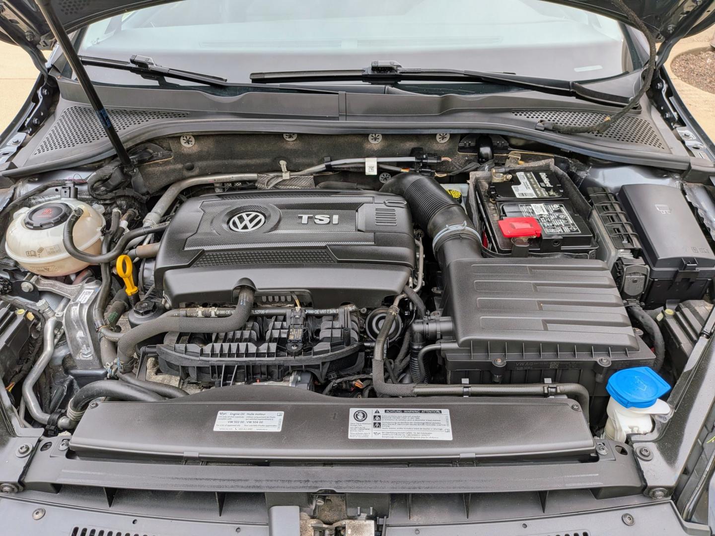 2019 Platinum Grey Metallic /Black Volkswagen Golf Alltrack TSI SE 6A (3VWH17AU4KM) with an 1.8L L4 DOHC 16V engine, 6A transmission, located at 603 Amelia Street, Plymouth, MI, 48170, (734) 459-5520, 42.378841, -83.464546 - Vehicles shown by appointment - Please call ahead - 734-459-5520, text 734-658-4573 or contact us via our web site at: http://www.selectmotors.com for complete Inventory, Photos, Videos and FREE Carfax Reports. 2019 Volkswagen Golf Alltrack SEL 4Motion Top-of-the-Line All-Wheel-Drive Wagon Pr- Photo#16