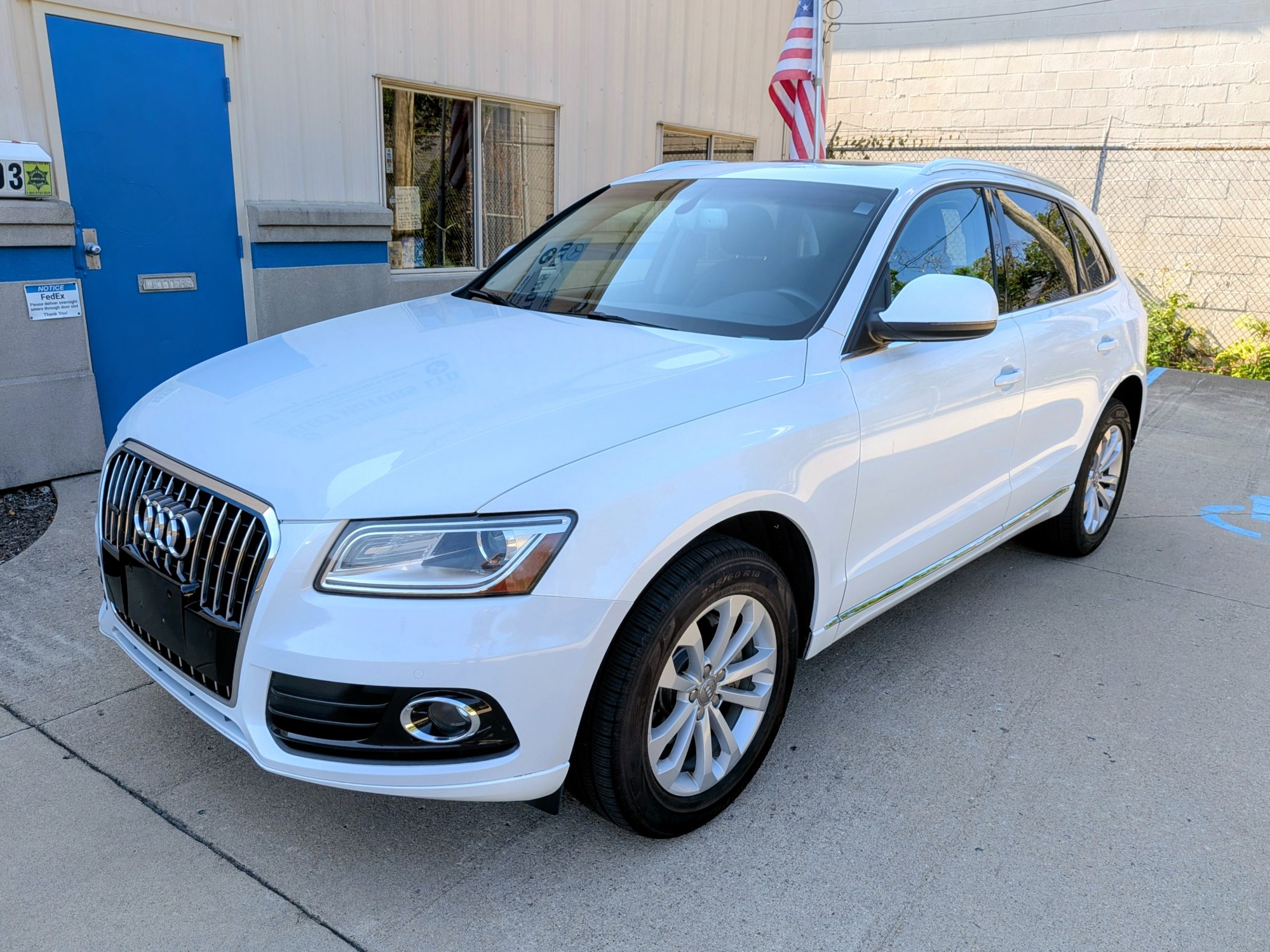 photo of 2013 Audi Q5 2.0 quattro Premium