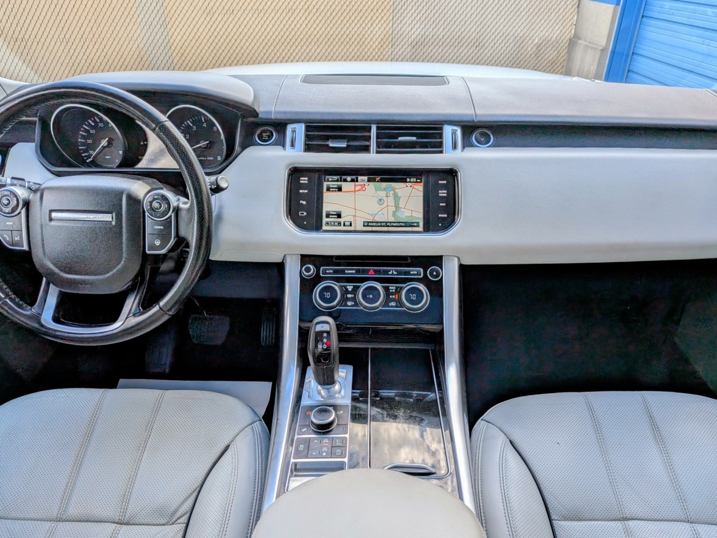 2015 White /Ivory/Ebony Leather Land Rover Range Rover Sport SE (SALWR2VF4FA) with an 3.0L V6 24V DOHC SUPERCHARGED engine, 8A transmission, located at 603 Amelia Street, Plymouth, MI, 48170, (734) 459-5520, 42.378841, -83.464546 - 2015 Land Rover Range Rover Sport 4WD HSE Price: $13,995 (Includes Dealer Doc Fee & Warranty) Mileage: 103,000 miles Vehicle Highlights: Ownership: 1-Owner vehicle, originally from Oklahoma (rust-free underside) Condition: Extra clean inside and out, meticulously maintained Exterior:- Photo#11