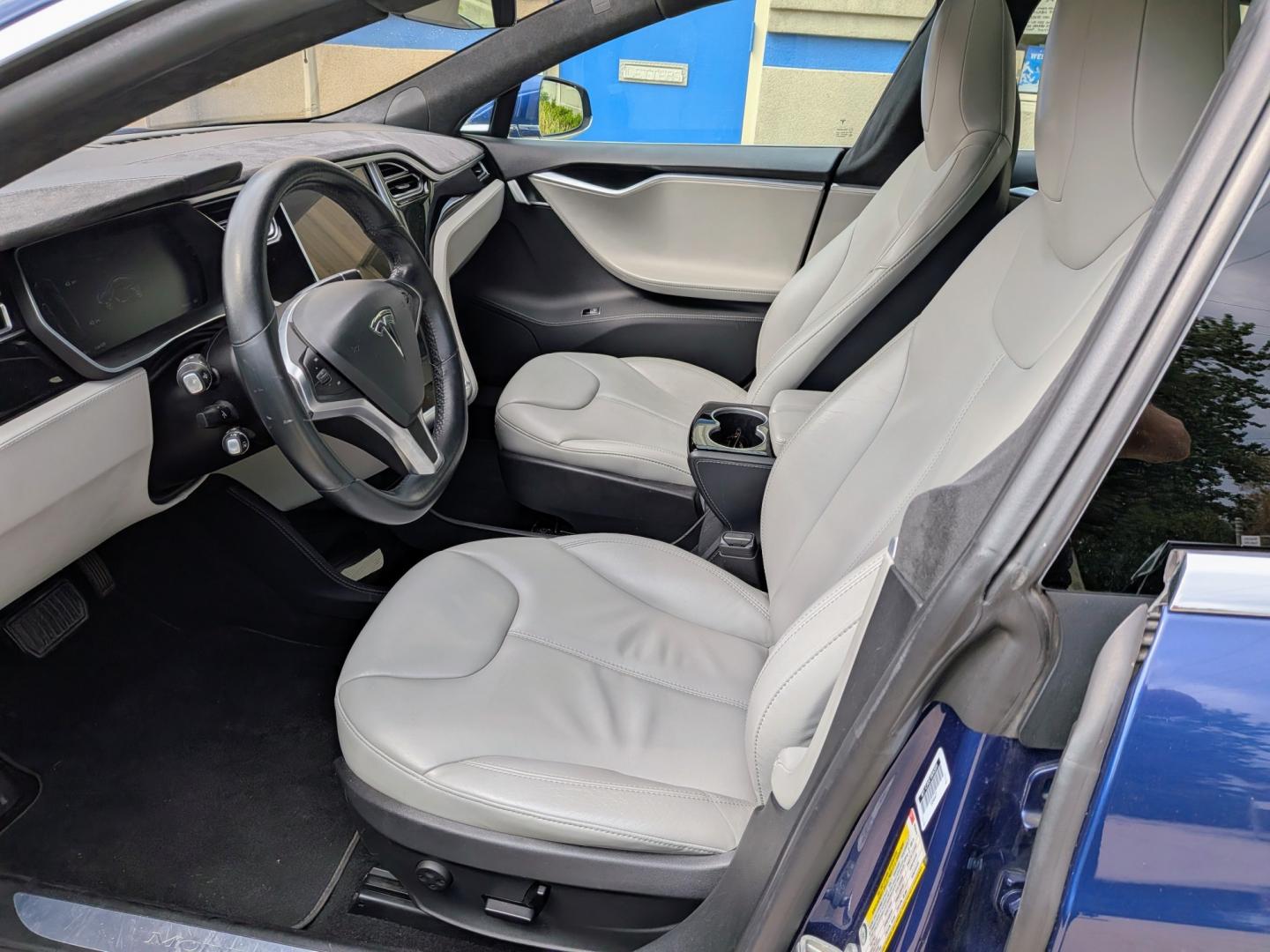 2015 Blue /Grey Leather Tesla Model S 70D (5YJSA1S21FF) with an ELECTRIC engine, 1A transmission, located at 603 Amelia Street, Plymouth, MI, 48170, (734) 459-5520, 42.378841, -83.464546 - Vehicles shown by appointment - Please call ahead - 734-459-5520, text 734-658-4573 or contact us via our web site at: http://www.selectmotors.com for complete Inventory, Photos, Videos and FREE Carfax Reports. 2015 Tesla Model S 70D – Rare Early Spec Asking Price: $15,995 (Document fee incl- Photo#5