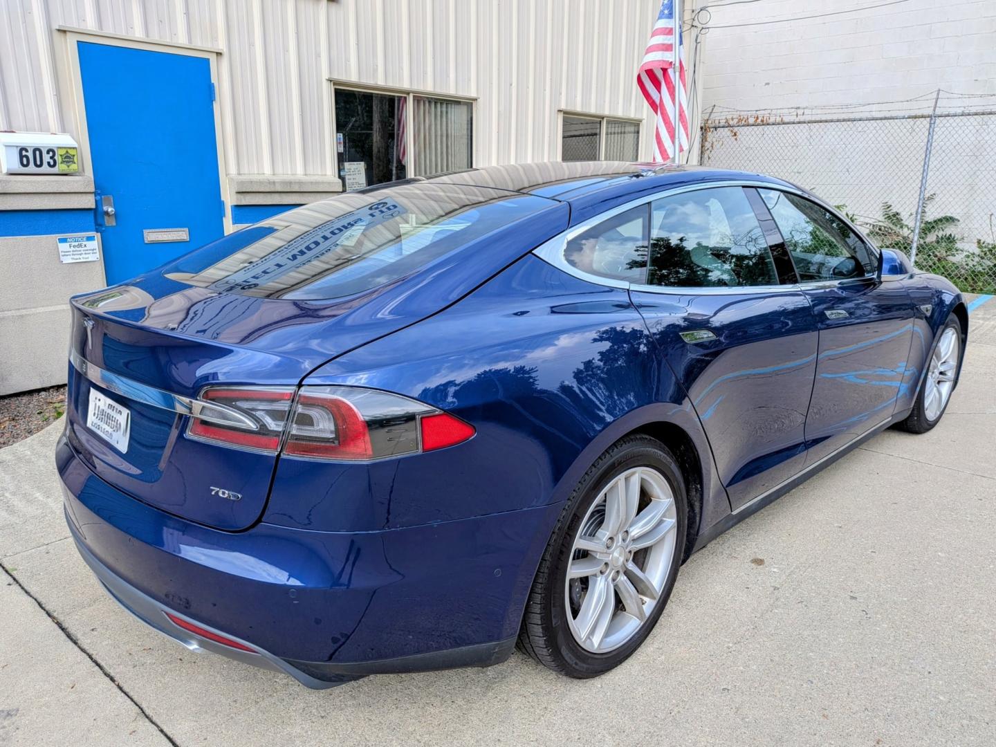 2015 Blue /Grey Leather Tesla Model S 70D (5YJSA1S21FF) with an ELECTRIC engine, 1A transmission, located at 603 Amelia Street, Plymouth, MI, 48170, (734) 459-5520, 42.378841, -83.464546 - Vehicles shown by appointment - Please call ahead - 734-459-5520, text 734-658-4573 or contact us via our web site at: http://www.selectmotors.com for complete Inventory, Photos, Videos and FREE Carfax Reports. 2015 Tesla Model S 70D – Rare Early Spec Asking Price: $15,995 (Document fee incl- Photo#14