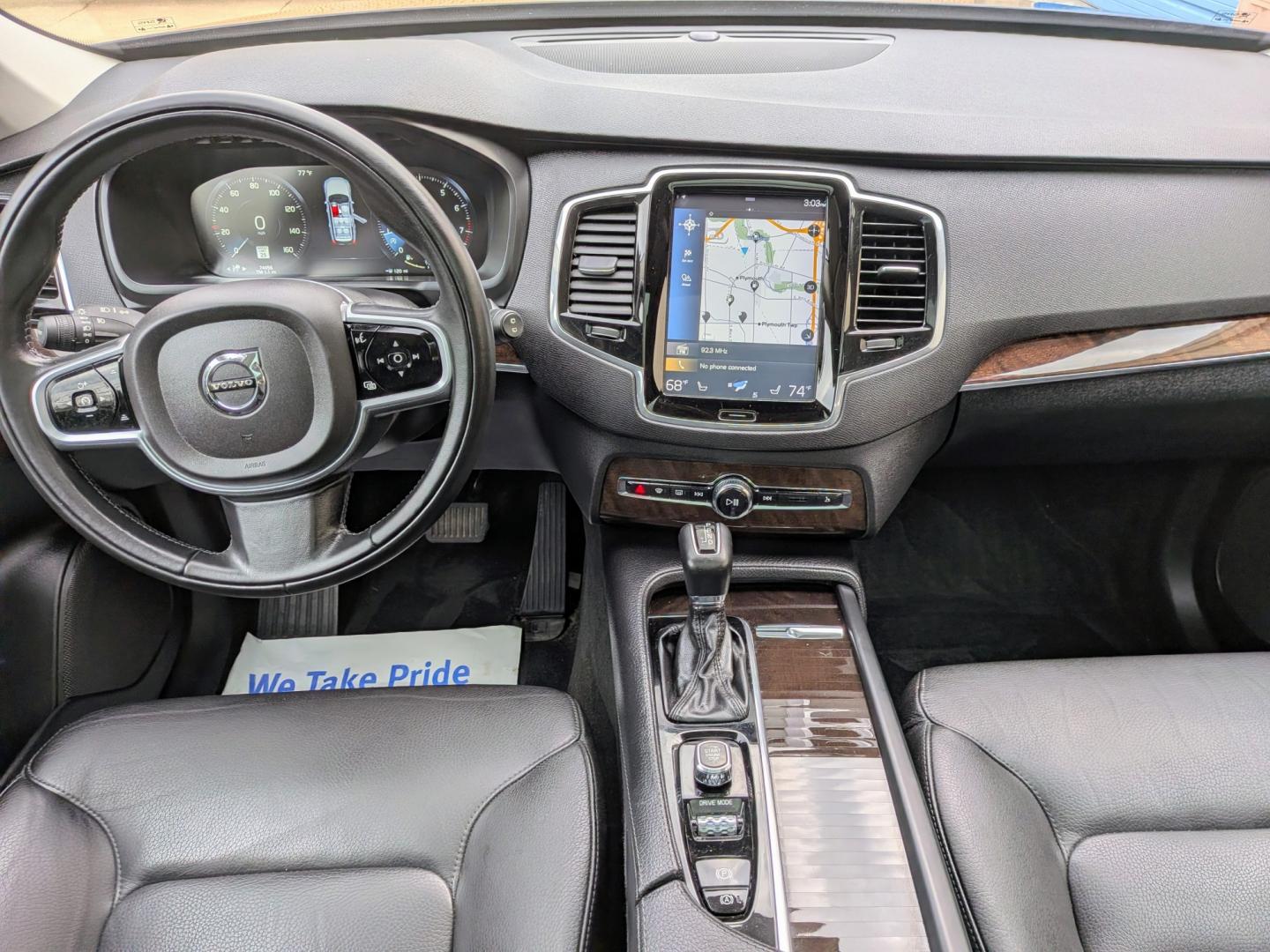 2018 Black Volvo XC90 T6 Momentum AWD (YV4A22PK1J1) with an 2.0L L4 DOHC 16V engine, 8A transmission, located at 603 Amelia Street, Plymouth, MI, 48170, (734) 459-5520, 42.378841, -83.464546 - Vehicles shown by appointment - Please call ahead - 734-459-5520, text 734-658-4573 or contact us via our web site at: http://www.selectmotors.com for complete Inventory, Photos, Videos and FREE Carfax Reports. 2018 Volvo XC90 T6 AWD Momentum Price: $18,995 (Includes Warranty & Document Fee —- Photo#11