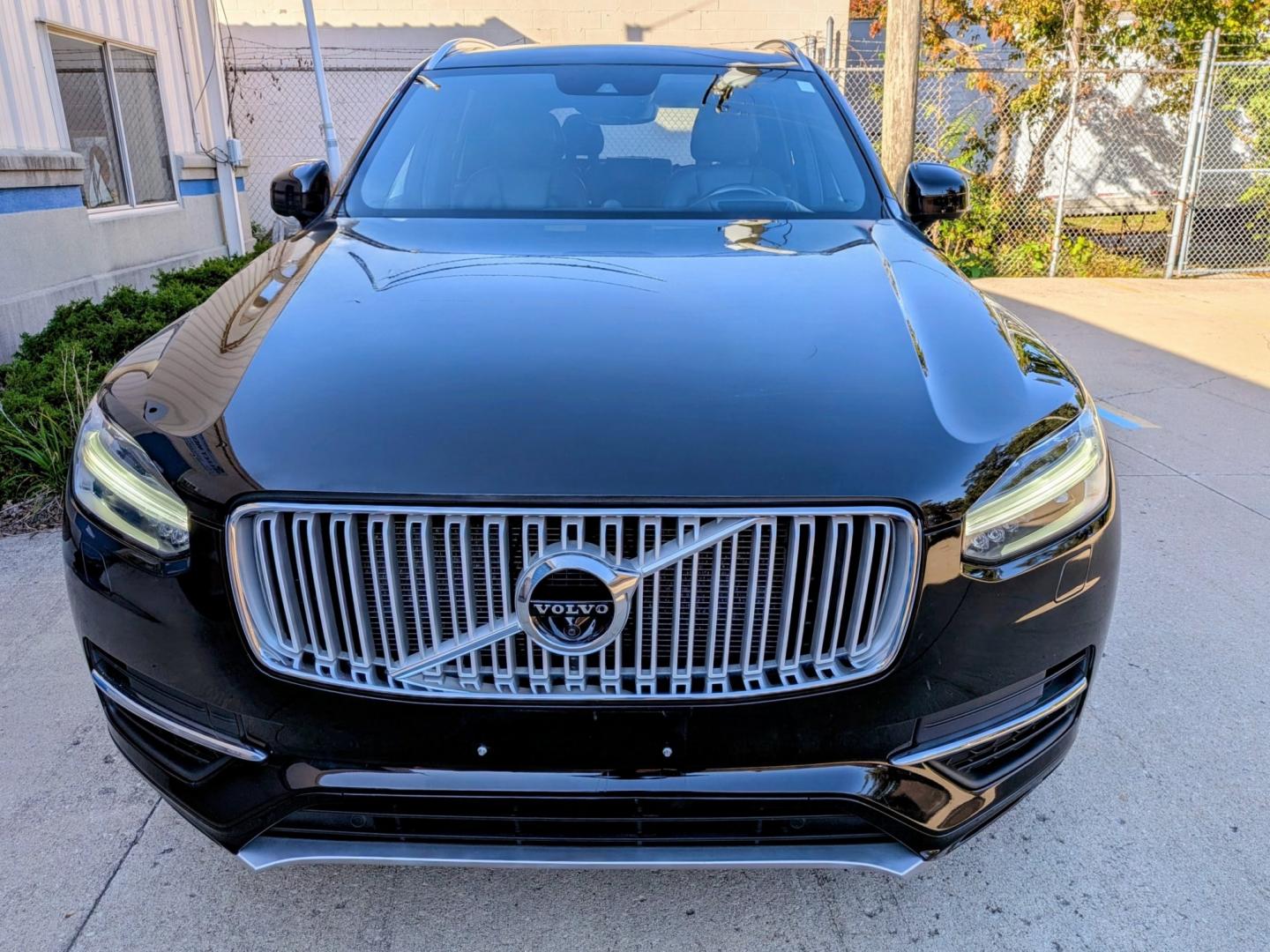 2017 Black /Black Leather Volvo XC90 T8 Inscription AWD (YV4BC0PL0H1) with an 2.0L L4 DOHC 16V HYBRID engine, 8A transmission, located at 603 Amelia Street, Plymouth, MI, 48170, (734) 459-5520, 42.378841, -83.464546 - Vehicles shown by appointment - Please call ahead - 734-459-5520, text 734-658-4573 or contact us via our web site at: http://www.selectmotors.com for complete Inventory, Photos, Videos and FREE Carfax Reports. 2017 Volvo XC90 T8 E-AWD Inscription Price: $18,995 (Includes warranty and document f- Photo#1