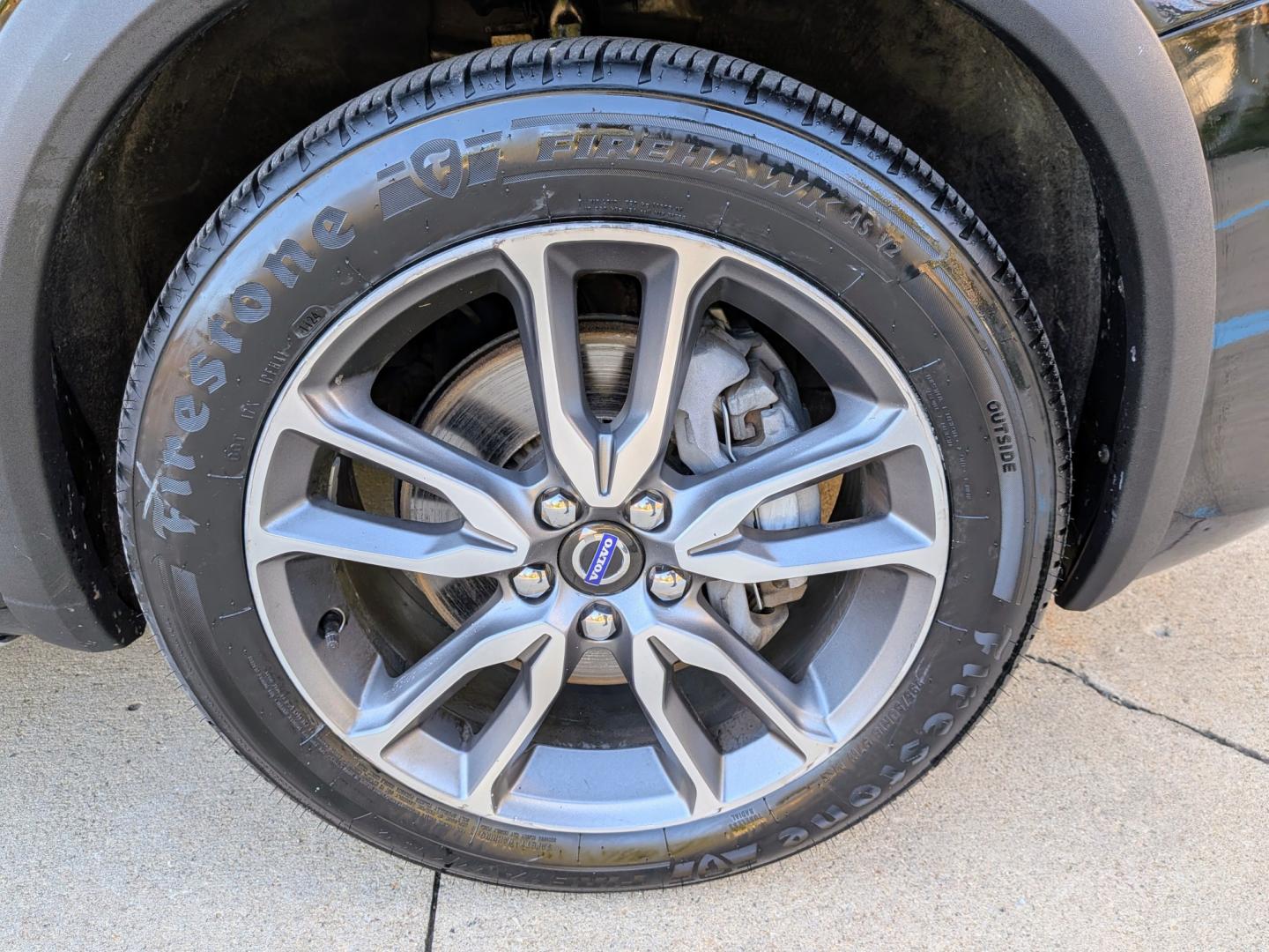 2015 Black Volvo V60 Cross Country T5 Premier (YV4612HK8F1) with an 2.5L L5 DOHC 20V engine, 6A transmission, located at 603 Amelia Street, Plymouth, MI, 48170, (734) 459-5520, 42.378841, -83.464546 - Vehicles shown by appointment - Please call ahead - 734-459-5520, text 734-658-4573 or contact us via our web site at: http://www.selectmotors.com for complete Inventory, Photos, Videos and FREE Carfax Reports. 2015.5 Volvo V60 T5 AWD Cross Country PRICE: $12,995 (Includes Document Fee & Warrant- Photo#14