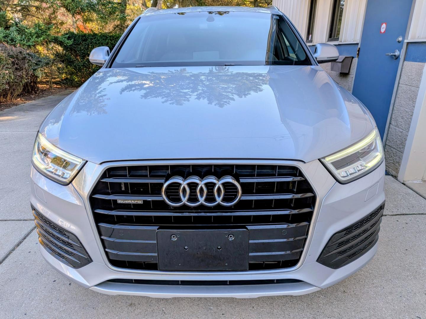 2018 Silver Metallic /Black Leather Audi Q3 Premium Plus quattro (WA1JCCFS1JR) with an 2.0L L4 DOHC 24V engine, 6A transmission, located at 603 Amelia Street, Plymouth, MI, 48170, (734) 459-5520, 42.378841, -83.464546 - Vehicles shown by appointment - Please call ahead - 734-459-5520, text 734-658-4573 or contact us via our web site at: http://www.selectmotors.com for complete Inventory, Photos, Videos and FREE Carfax Reports. 2018 Audi Q3 Premium Plus AWD (S Line Sport) Price: $12,995 (Includes Document Fee &- Photo#12