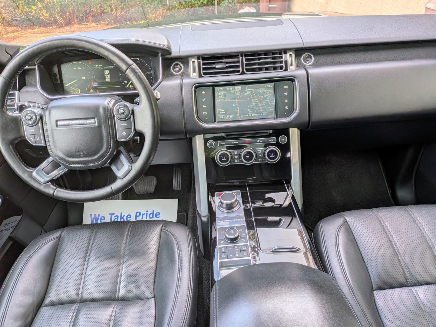 2016 Black /Ebony Oxford Leather Land Rover Range Rover HSE (SALGS2PF2GA) with an 3.0L V6 DOHC 24V SUPERCHARGED engine, 8A transmission, located at 603 Amelia Street, Plymouth, MI, 48170, (734) 459-5520, 42.378841, -83.464546 - Vehicles shown by appointment - Please call ahead - 734-459-5520, text 734-658-4573 or contact us via our web site at: http://www.selectmotors.com for complete Inventory, Photos, Videos and FREE Carfax Reports. 2016 Land Rover Range Rover 4WD 4dr HSE Price: $18,995 (NO HIDDEN FEES — Document- Photo#10